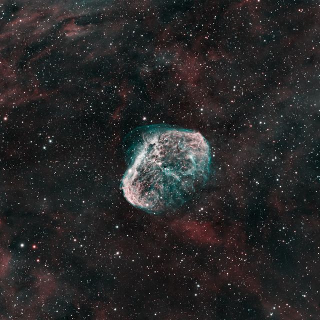 NGC 6888 - The Crescent Nebula